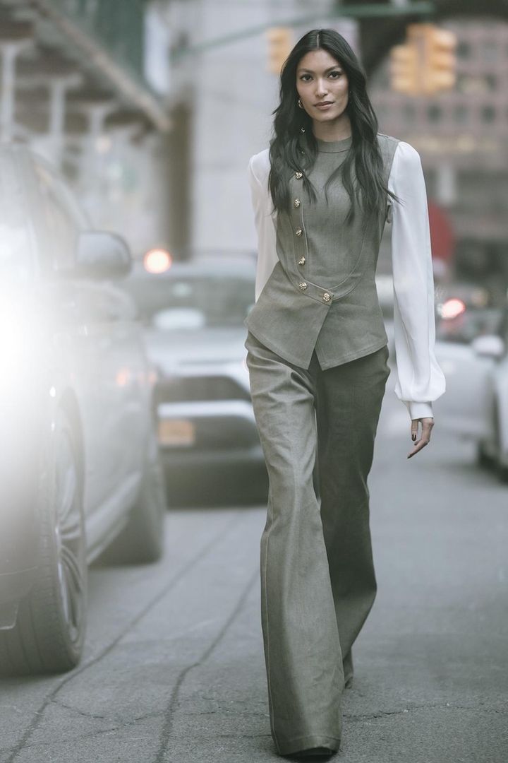 画像: レイヤードスタイルでモノトーンを成功させる