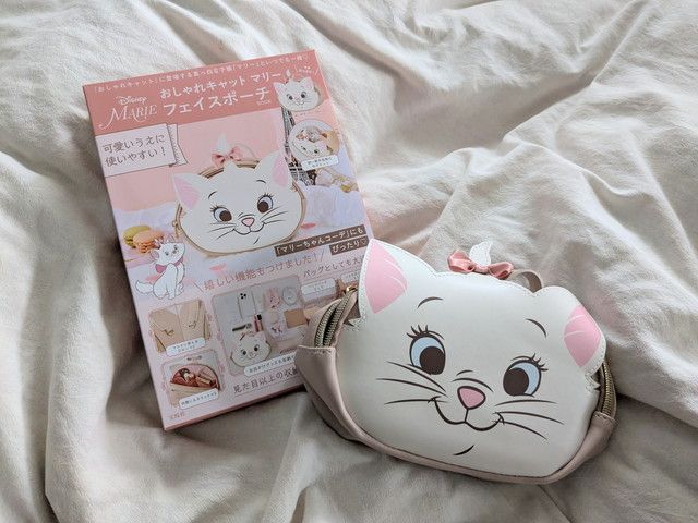 マリー おしゃれキャット ポーチ フラット Illustratedbymikko マリー おしゃれキャット ポーチ フラッIllustrated by mikko - メルカリ