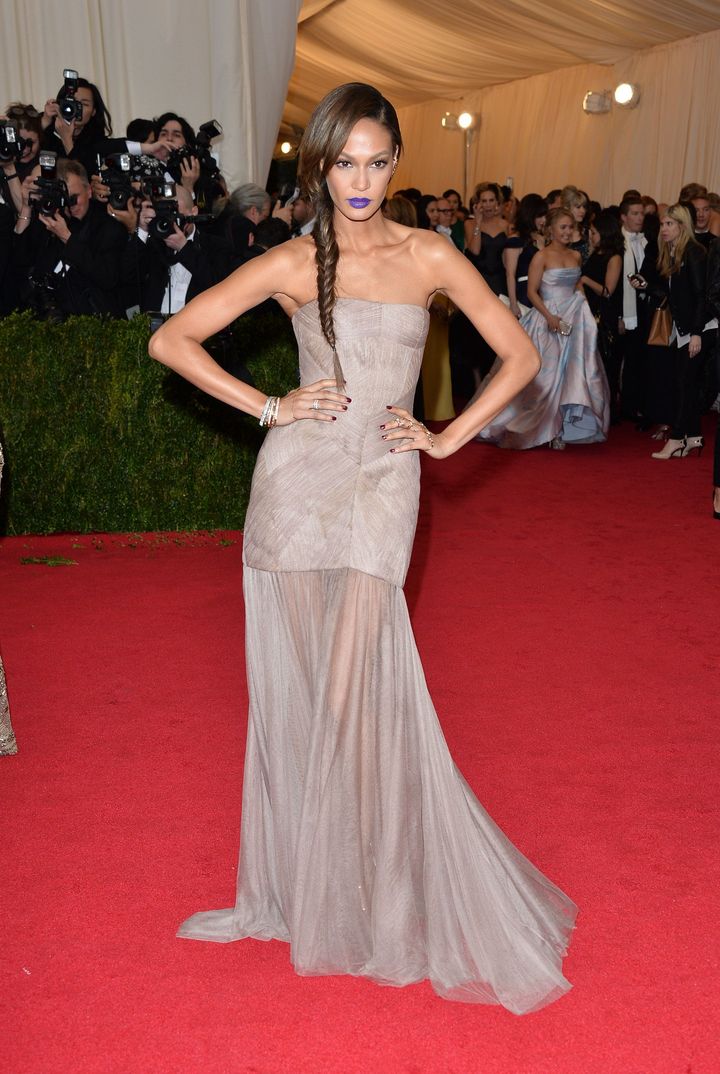 2014年『Charles James: Beyond Fashion（チャールズ・ジェームズ：ファッションを超えて）』<br /> ルック／ヴェラ・ウォン