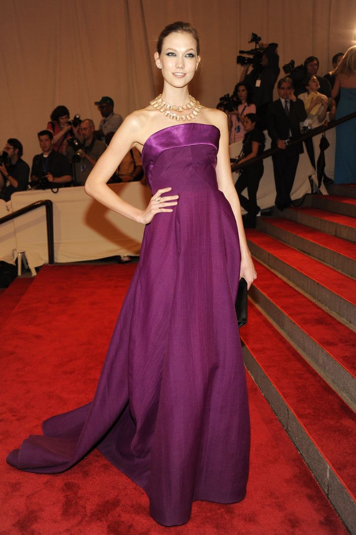 2010年『American Woman: Fashioning a National Identity（アメリカの女性：国民性を作り上げるもの）』<br /> ルック／ダナ キャラン