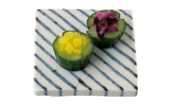 切って詰めるだけ！ お弁当の「あと一品どうしよう？」におすすめの「お花きゅうり」のレシピの画像1