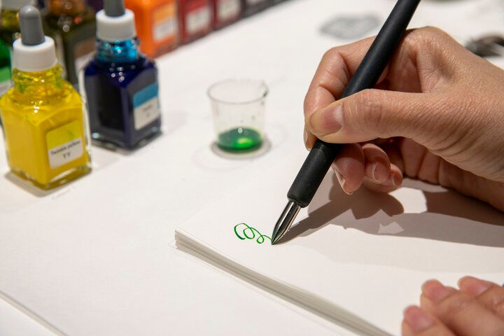 オリジナルのノートやインクで手書きの温かみを♪ 蔵前の人気ショップ「Kakimori／Inkstand by Kakimori」