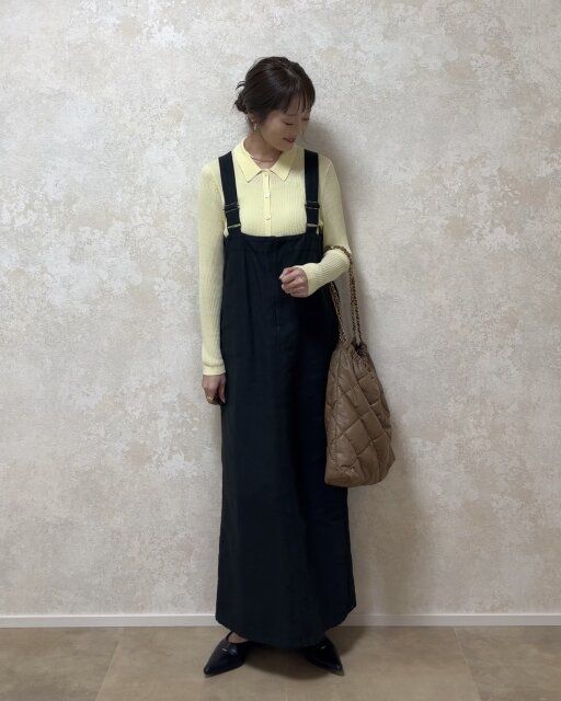 ジャンスカを合わせたシックな大人コーデ