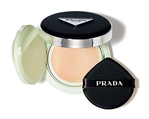 プラダ ビューティ リヴィール メッシュ クッション ファンデーション