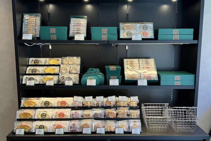 カフェスペースが誕生♪リニューアルオープンした「ヴィヨン 桜新町本店」でバウムクーヘンを食べ比べ