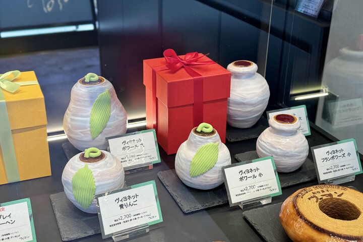 カフェスペースが誕生♪リニューアルオープンした「ヴィヨン 桜新町本店」でバウムクーヘンを食べ比べ