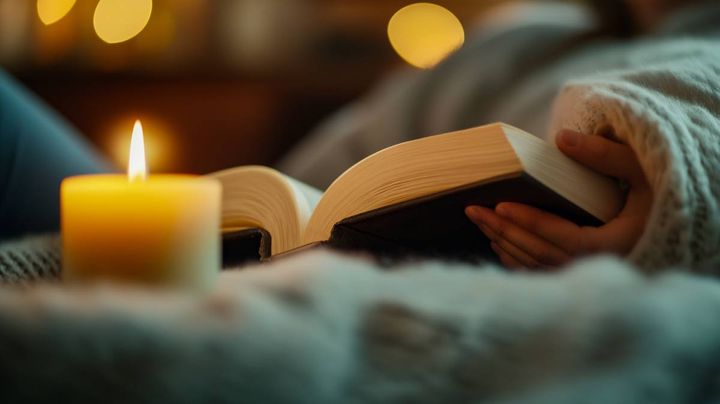 キャンドル、読書