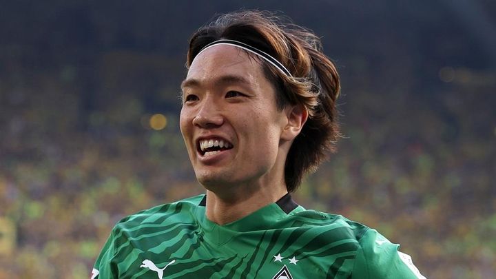 28歳日本代表DF、欧州で大人気！オランダ王者は1年越しの求愛をやめず「やはり魅了されている」