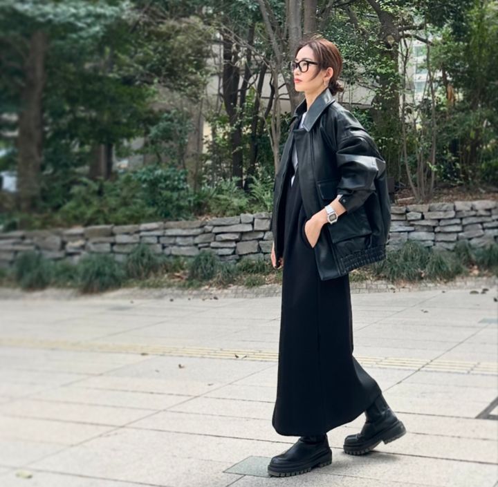 武藤京子さんZARAスカートコーデ