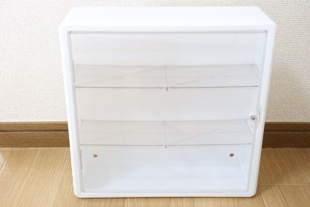 壁にもつけられるコレクションボックス（30cm×30cm×9cm） デザイン