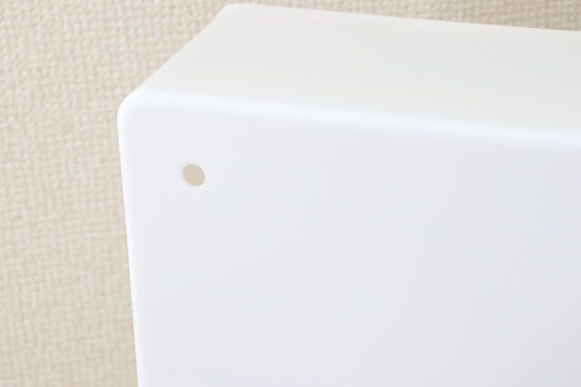 壁にもつけられるコレクションボックス（30cm×30cm×9cm） ネジ穴