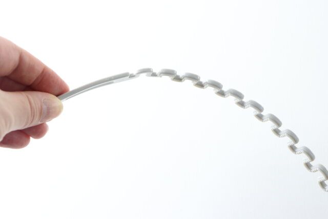 セリアの4746 やわらかカチューシャ3