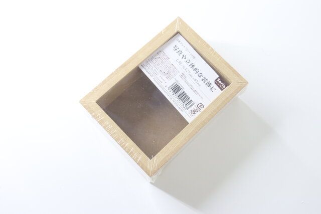 セリアの立体フォトフレームL判6