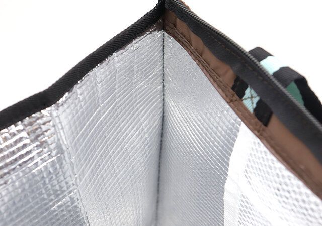 宝島社のInRed6月号付録のコールマンのクーラートート7