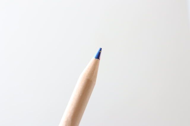 セリアの削り器付き 鉛筆キャップはシャープに削れる