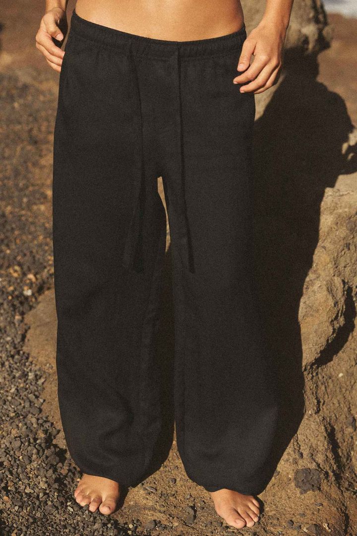 画像2: 出典：ZARA