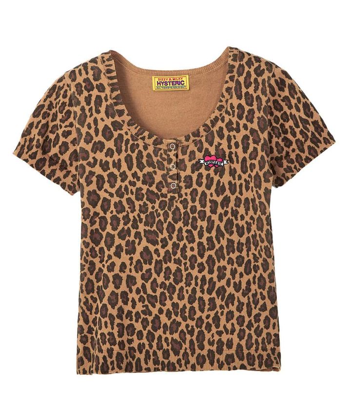 八木アリサとレオパード