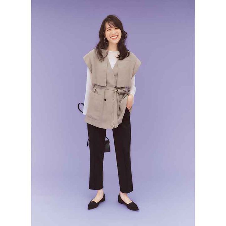 黒パンツコーデ,美脚黒パンツ