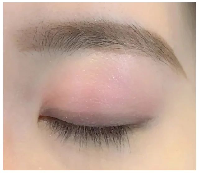 スナイデル ビューティ アイデザイナー n 02 Dress up Pink スウォッチ