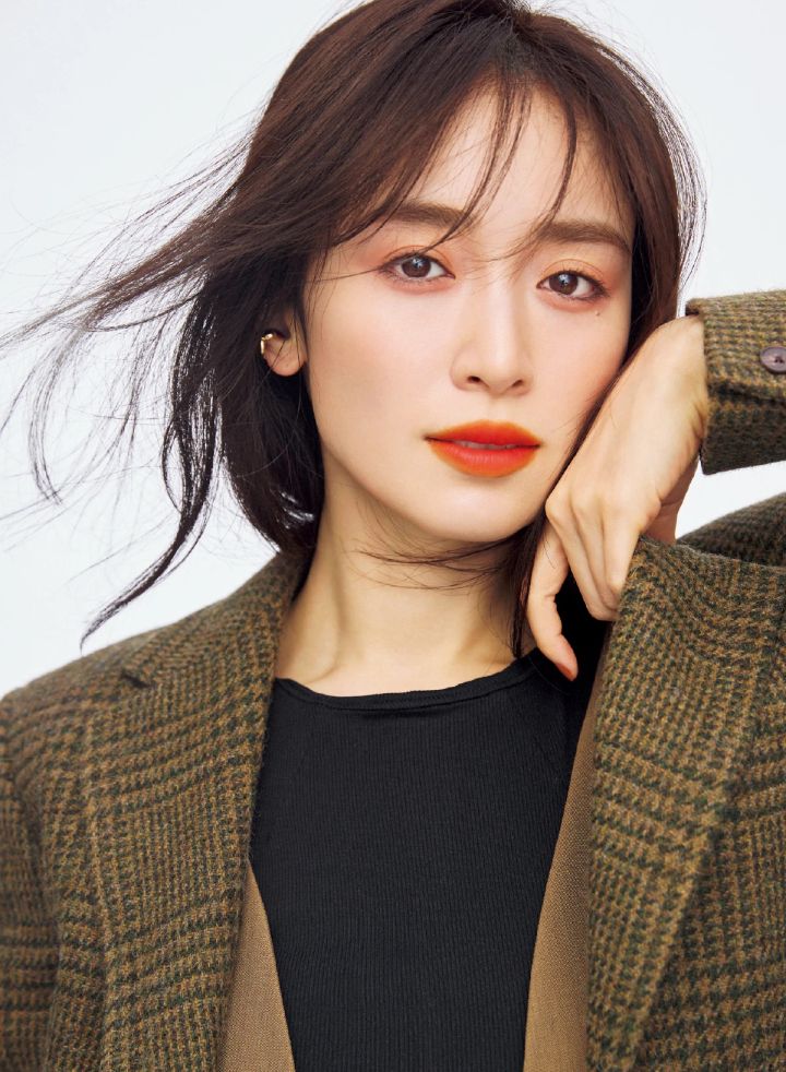 スナイデル ビューティ アイデザイナー 10を使ったメイク