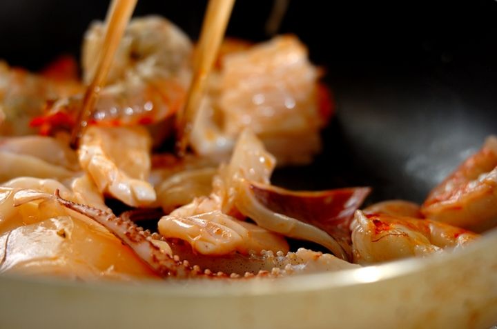 エビイカホタテの海鮮チリ炒めの作り方1