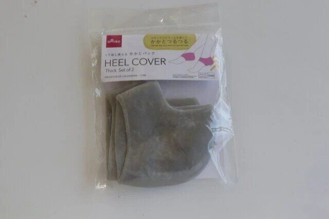 ダイソー かかとパック（厚手、2枚） パッケージ
