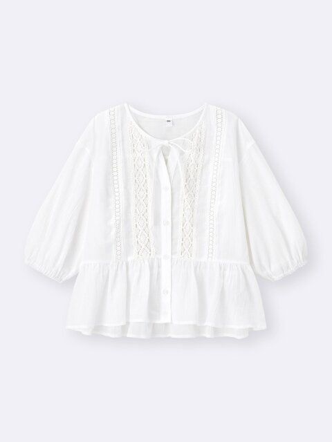 GUのレースペプラムブラウス
