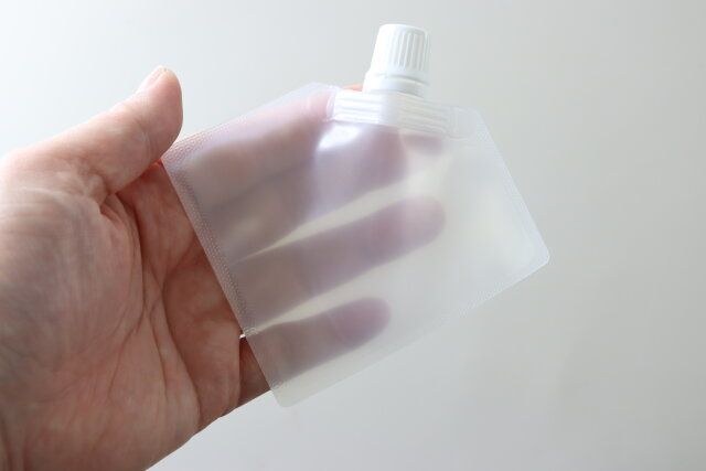 使い捨て詰替えパウチ デザイン