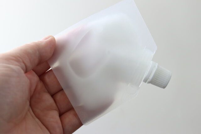 使い捨て詰替えパウチ 使用例