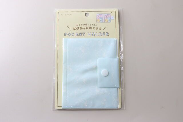 セリアのポケットホルダーのパッケージ
