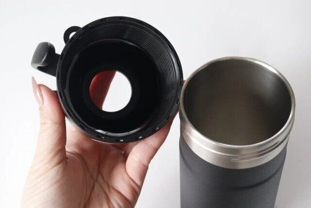 ダイソーの真空2重ステンレスペットボトルホルダー