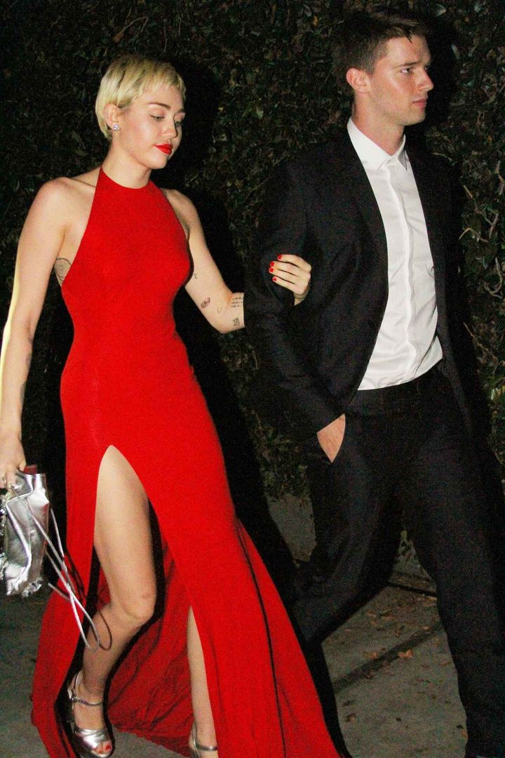 画像2: マイリー・サイラスがアライアの衣装でメットガラへ