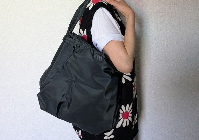 Y'SACCS2WAYショルダーリュックショルダーバッグとして