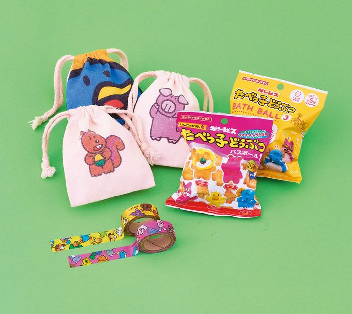 バスボールやミニ巾着、マスキングテープ