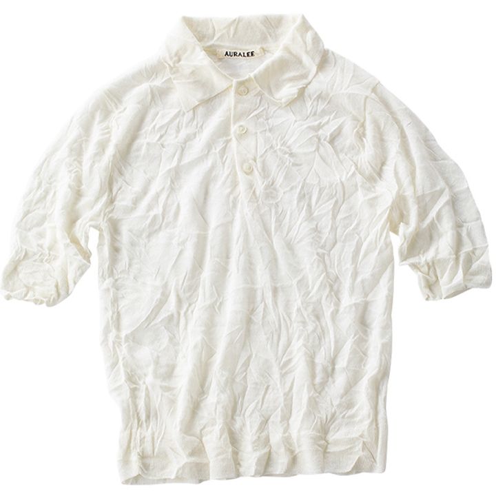 オーラリーのシワ加工が入ったポロニット