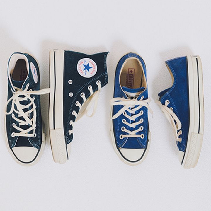 コンバースのスエードのハイカットスニーカーとローカットスニーカー