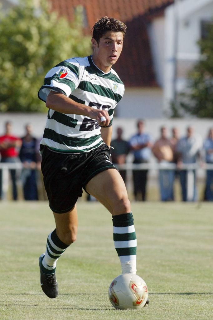 「10代から世界最強だった」とんでもないサッカー選手、TOP15