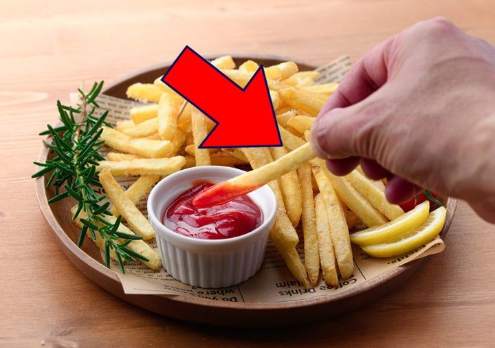 飲み会の席での「手づかみ食べ」どう思う？