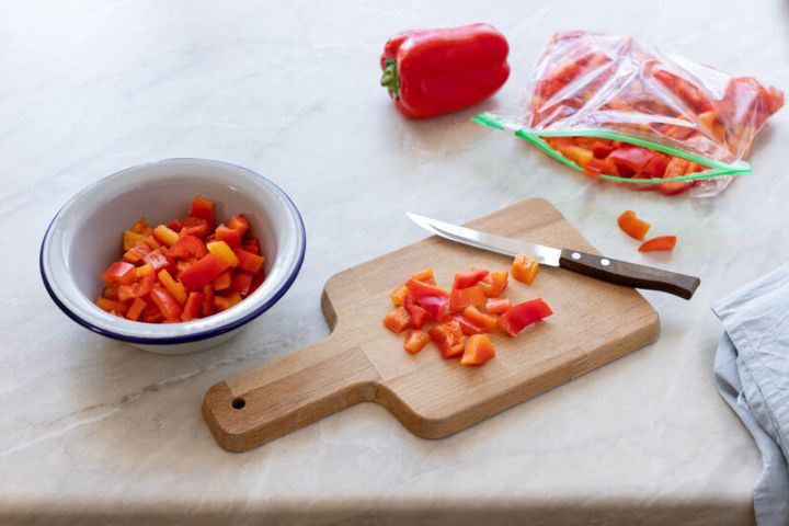 ピーマンやパプリカの冷凍方法