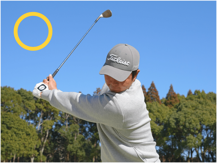 ウェッジショット、どっちが正解？大きなミスを出さない打ち方はコレ