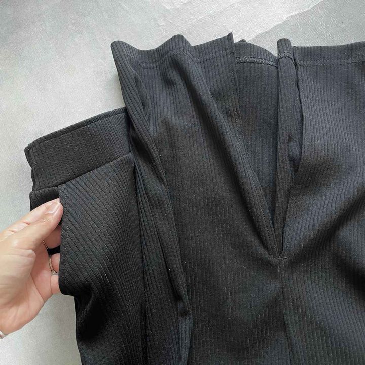 画像: ポケット付きが便利