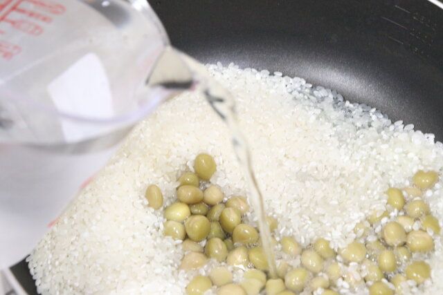 ダイソーのたきこみごはんの素（豆ごはんの素）5