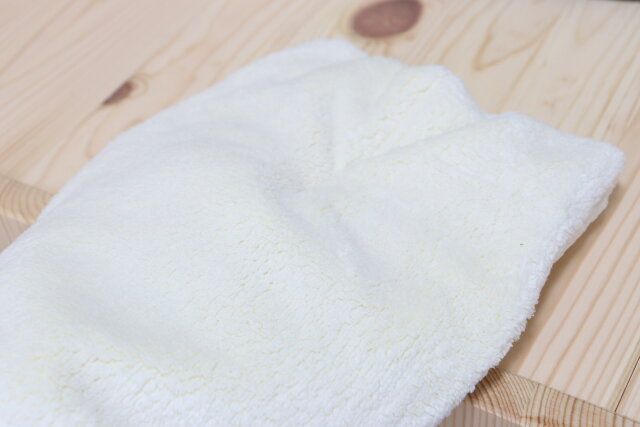 グローブダスターマイクロファイバー テーブル掃除