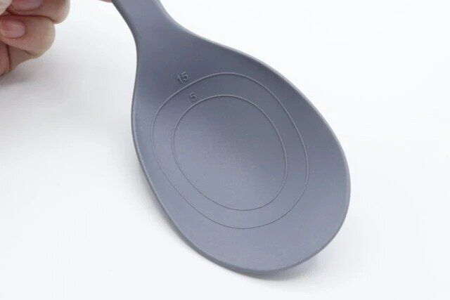 ダイソー 調理スプーン（wavy）