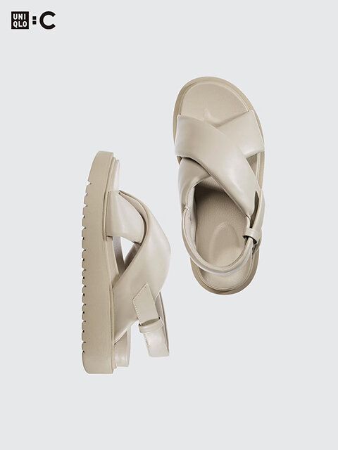 ユニクロ クロスストラップサンダル BEIGE