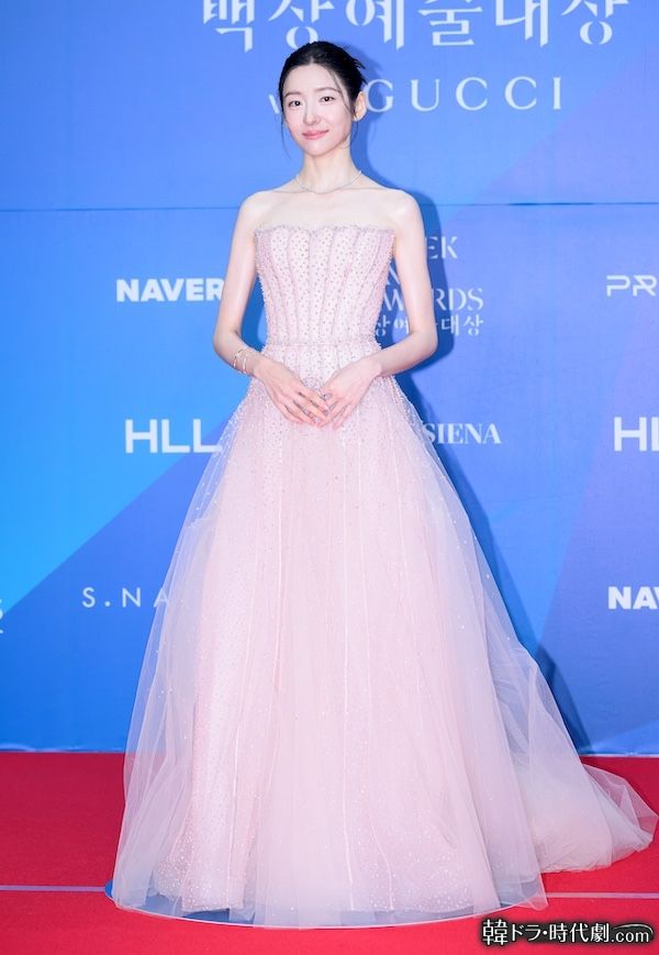 パク・ジヒョン