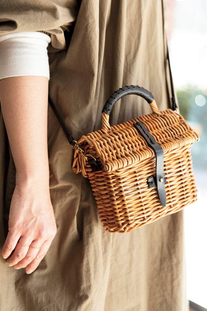 おうち形がキュートな新作ポシェット