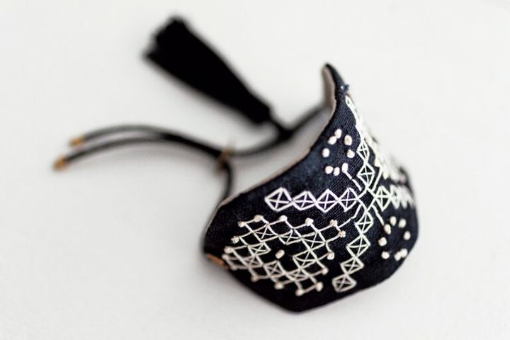 リネンの「サシコブレスレット」