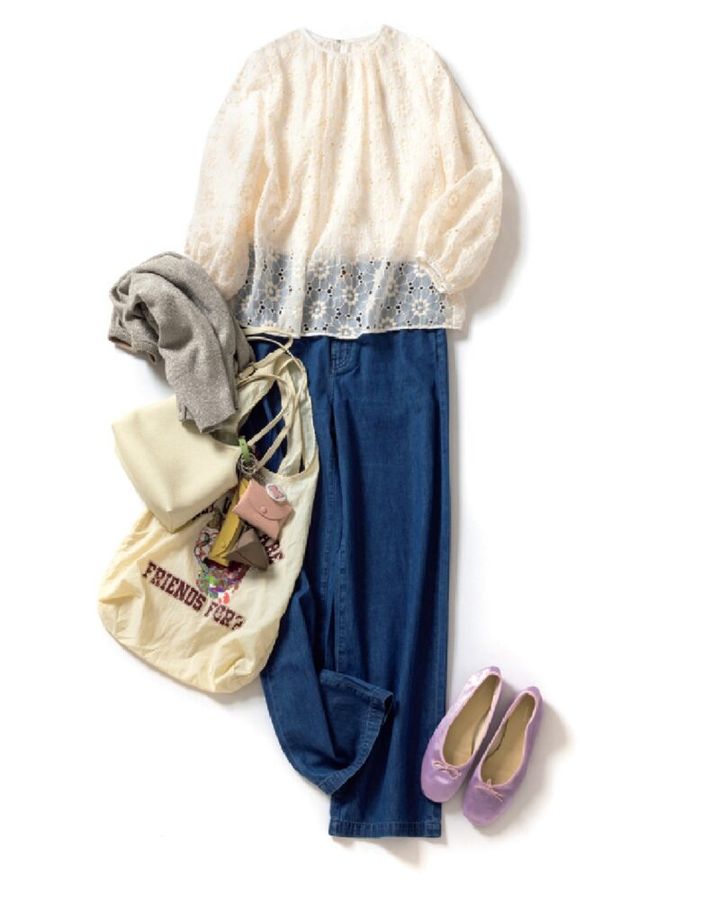 カットレースブラウスの着まわし