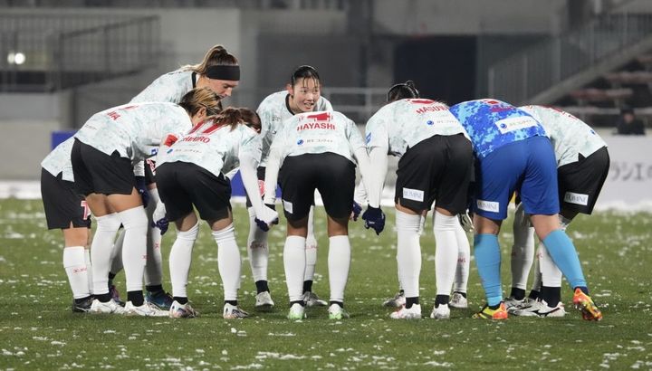 15歳天才女子選手の圧巻ドリブルが話題に！SNSでは元ブラジル代表スターと比較する声も